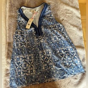 NWT- Vineyard Vine Blue Fringe Top- XS